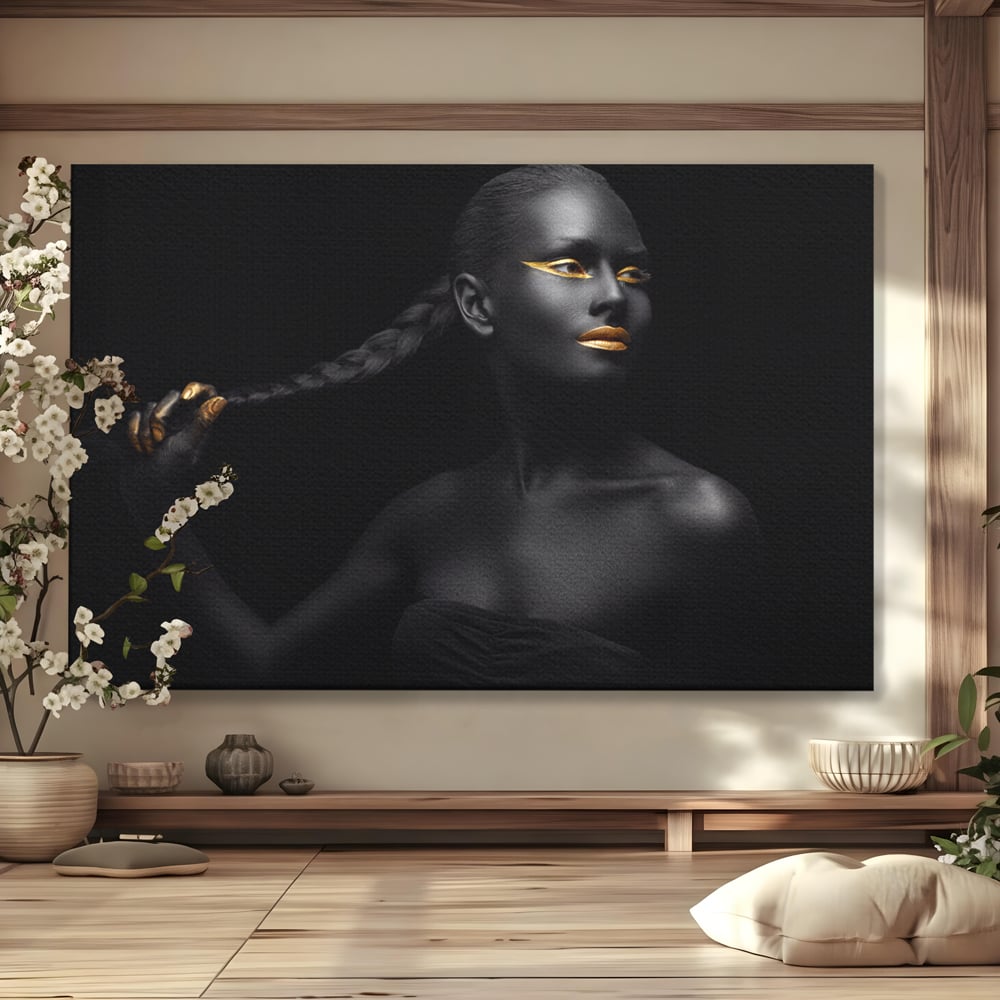 Tablou canvas cu tablou canvas cu femeie vopsita in negru si auriu, fara rama, pe sasiu de lemn